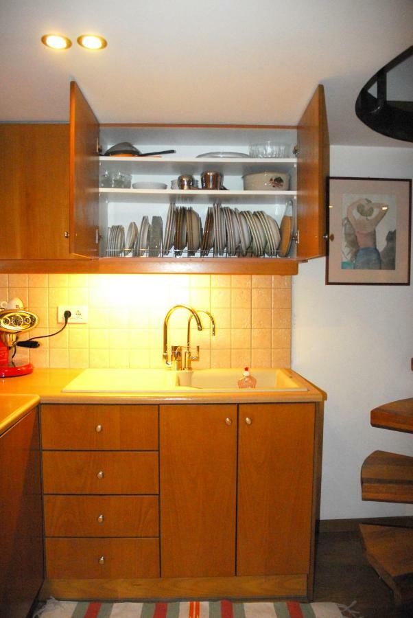 Apartamento Luxurious Loft With Jacuzzi Heraclión Exterior foto