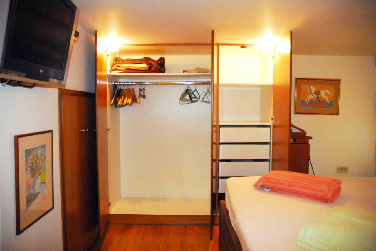 Apartamento Luxurious Loft With Jacuzzi Heraclión Exterior foto